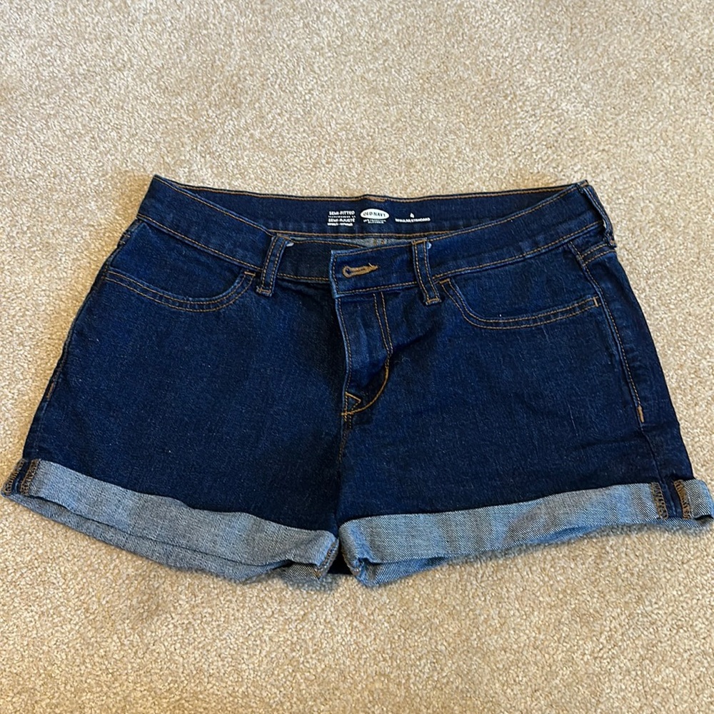 Old Navy Dark Wash Rolled Cuff Semi-Fitted Stretch Denim Shorts Women’s Size 4